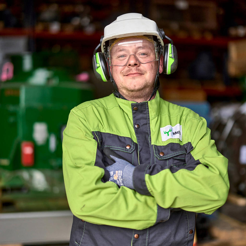 Varaston toimihenkilö