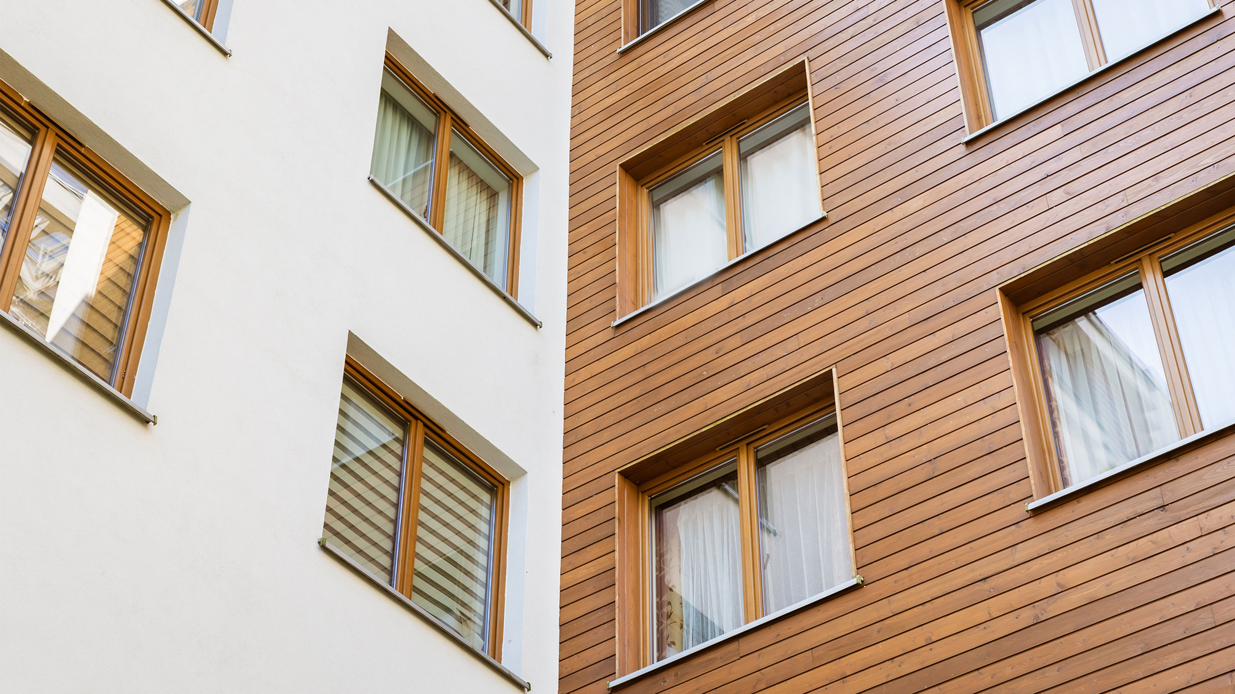 Building made of sawn timber