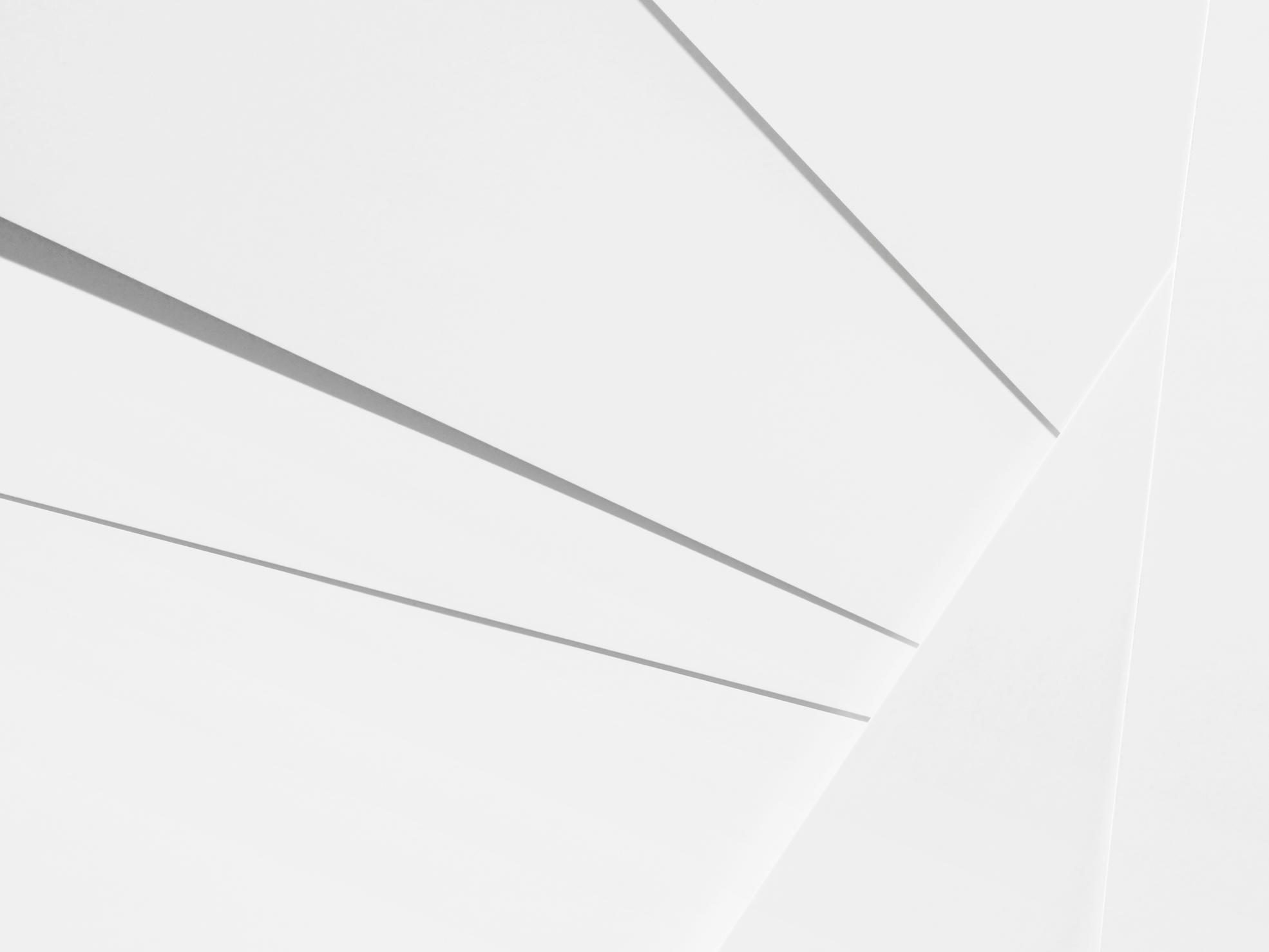 Korkealaatuinen kartonki on kevyttä, turvallista ja ympäristöystävällistä.